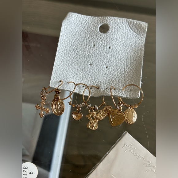 FREE GWP $50+ Jewelry Sets - Picture 5 of 14